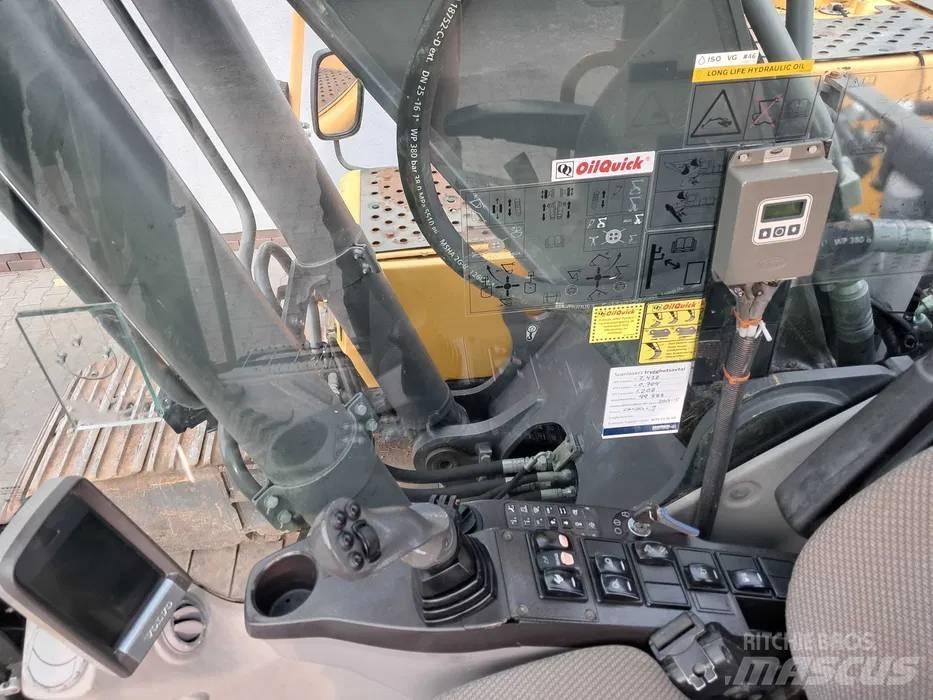 Volvo EC 220 DL Bandgrävare
