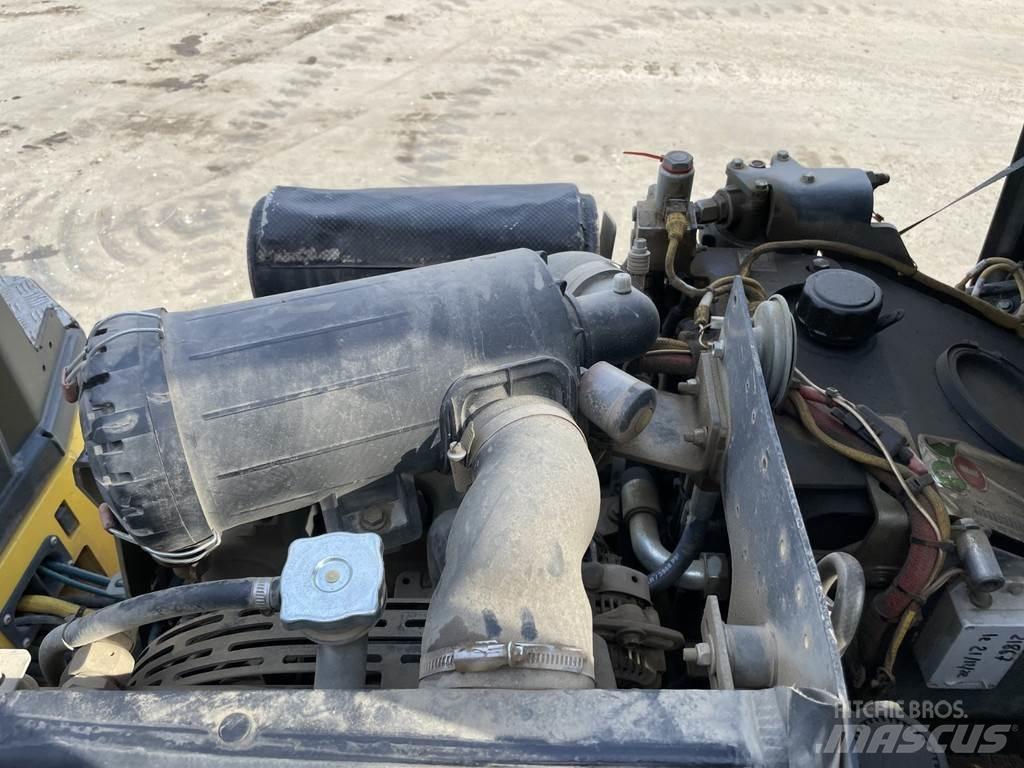 Bomag BW 100 AD-5 Tvåvalsvältar