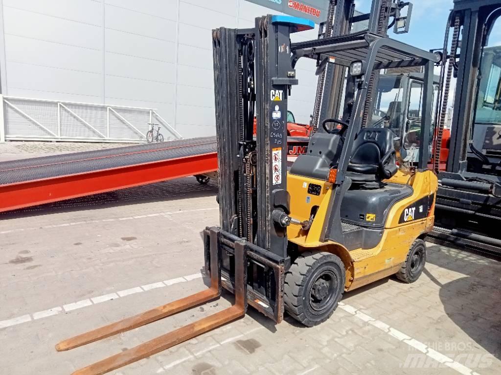 CAT GP 18 NT Gasolmotviktstruckar