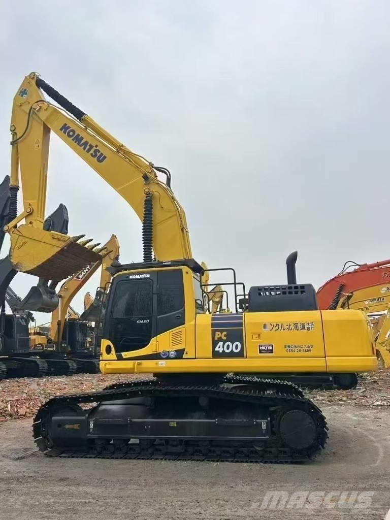 Komatsu 400-8 Bandgrävare