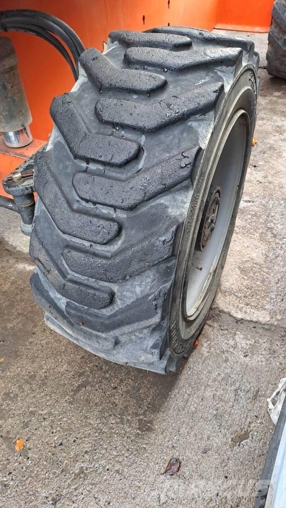 JLG 660 SJ Teleskop bomliftar