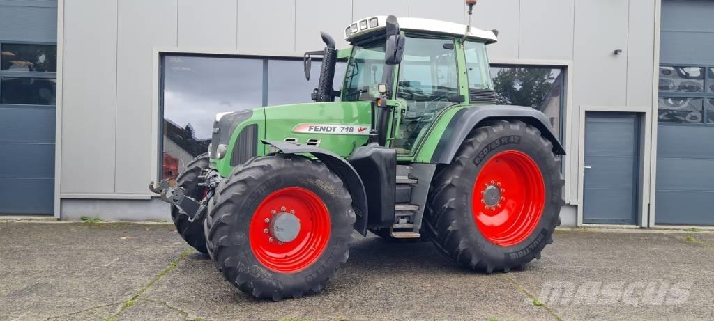 Fendt 718 Vario TMS Traktorer