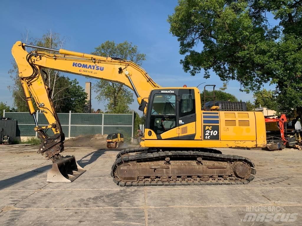 Komatsu PC210 LC-11 Bandgrävare
