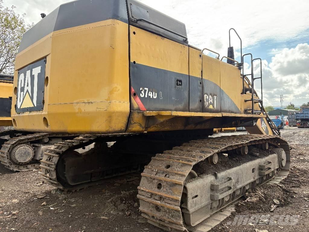 CAT 374 D L Bandgrävare