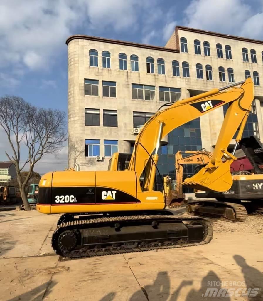 CAT 320 C L Bandgrävare