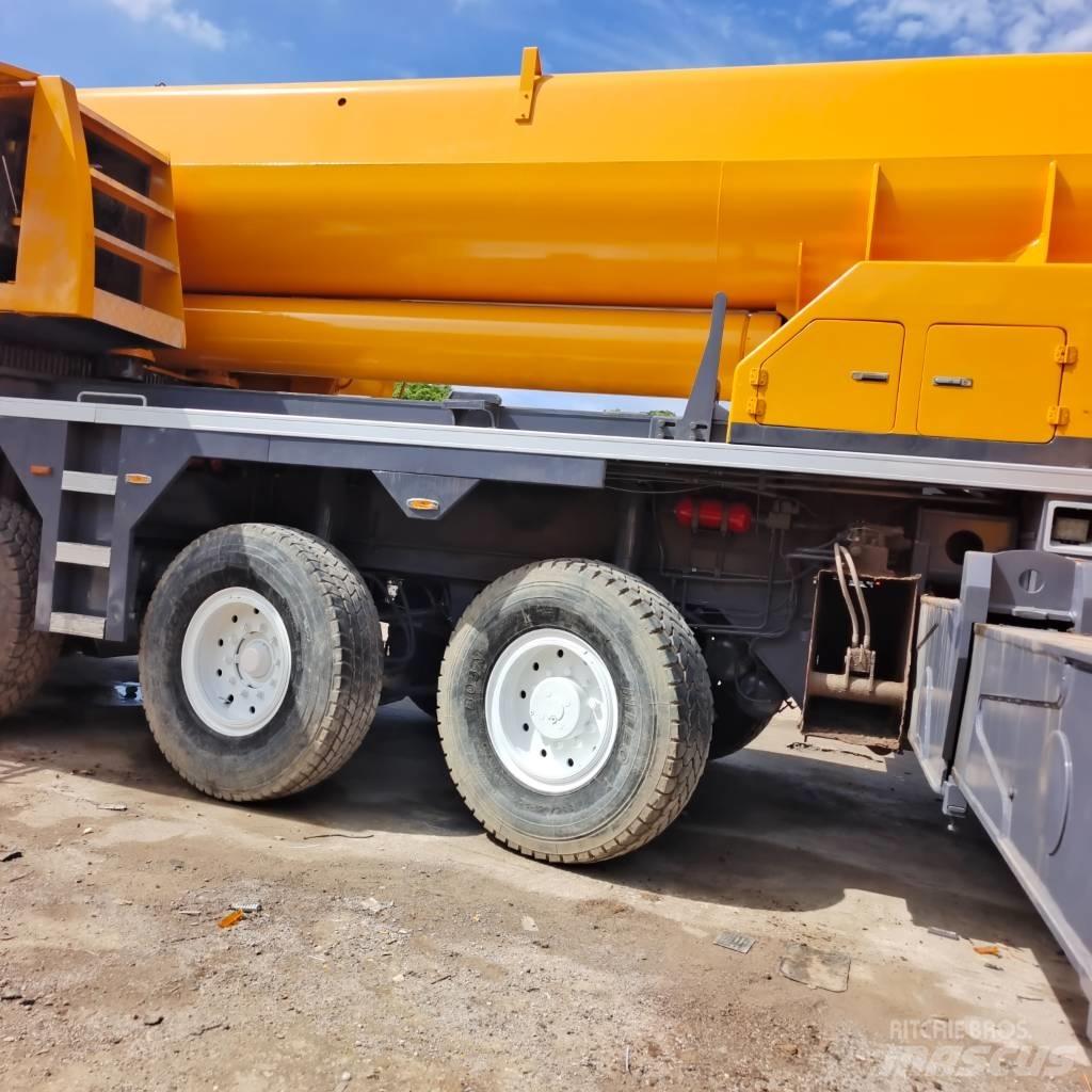 XCMG XCA 200 Byggkranar
