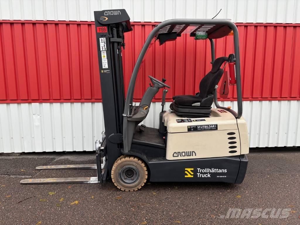 Crown SC3220 Elmotviktstruckar