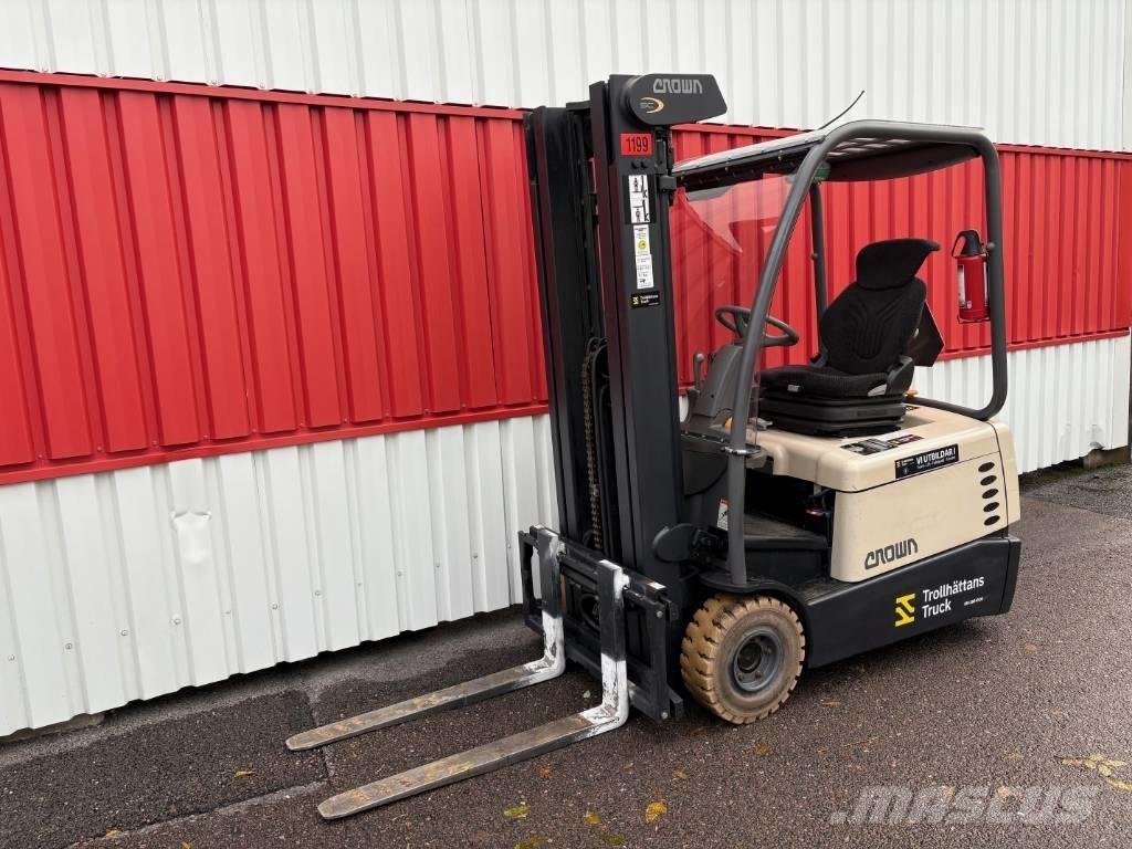 Crown SC3220 Elmotviktstruckar