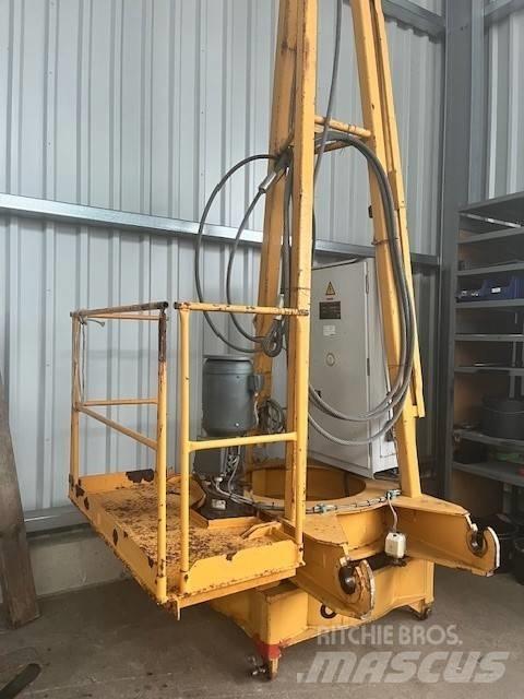 Liebherr 30 LC Byggkranar