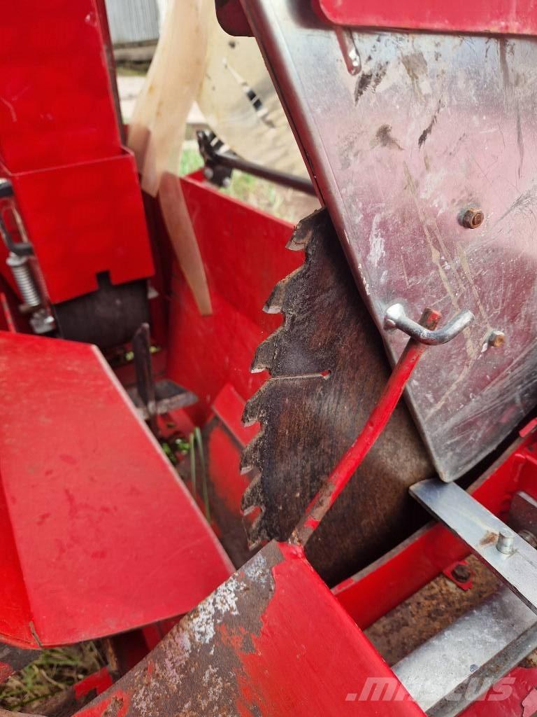 Japa 700 Vedklyvar och vedkapar