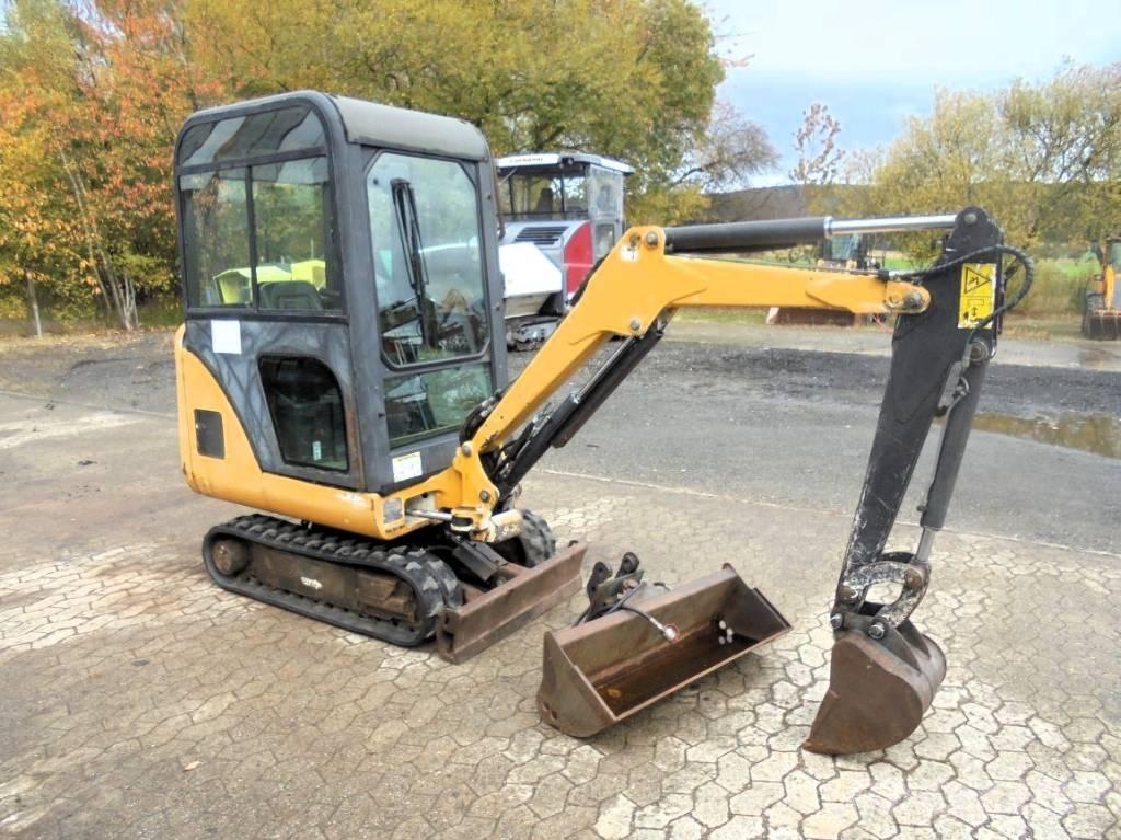 Bobcat 320 D Minigrävare < 7t
