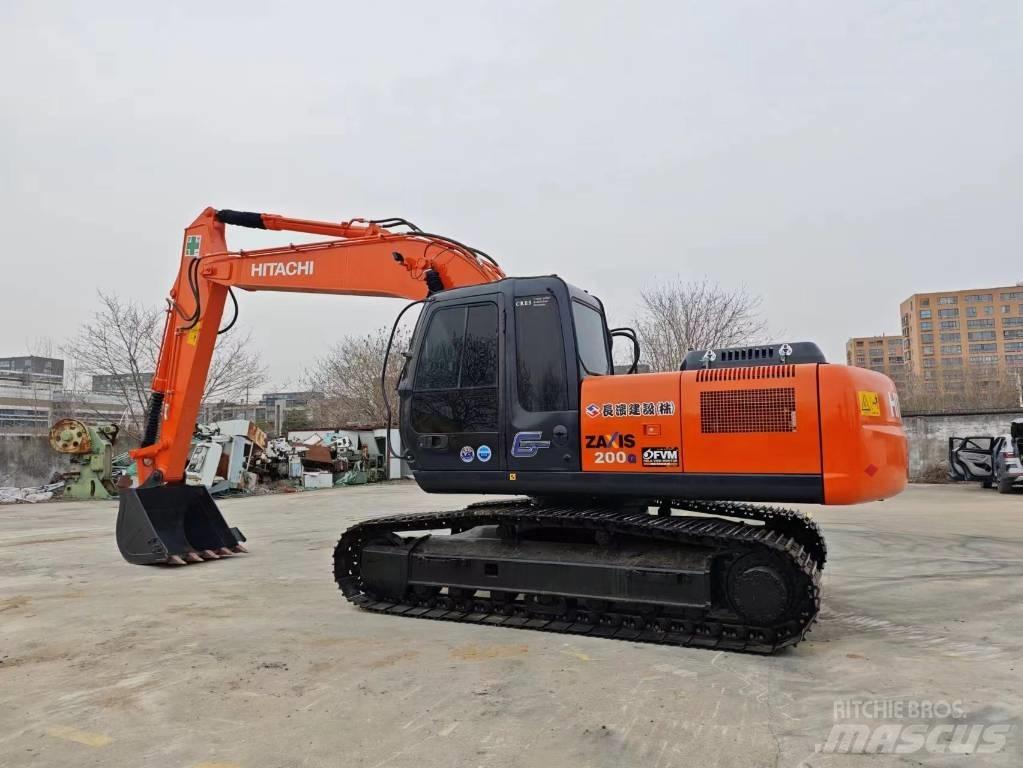 Hitachi ZX 200-6 Bandgrävare