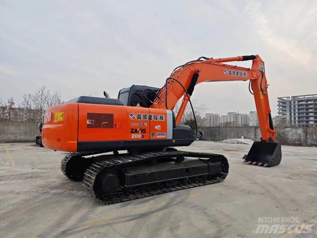 Hitachi ZX 200-6 Bandgrävare