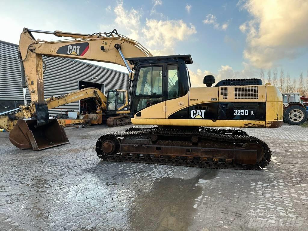 CAT 325DL Bandgrävare