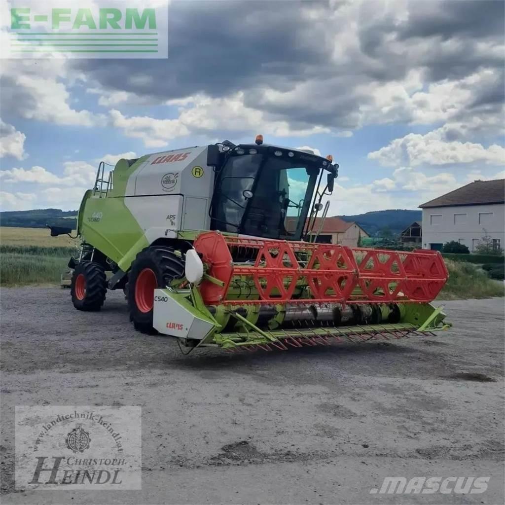 CLAAS tucano 440 Skördetröskor