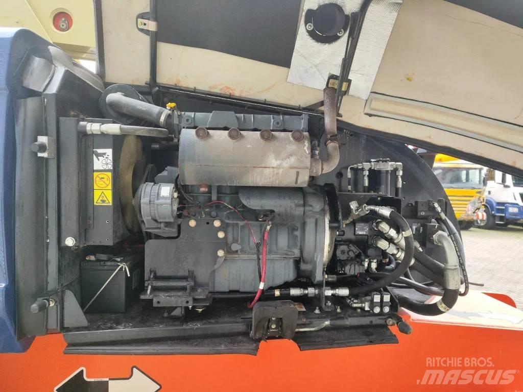 JLG 860 SJ Teleskop bomliftar