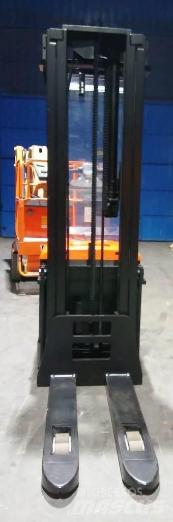 BT SPE 160 Staplare-led