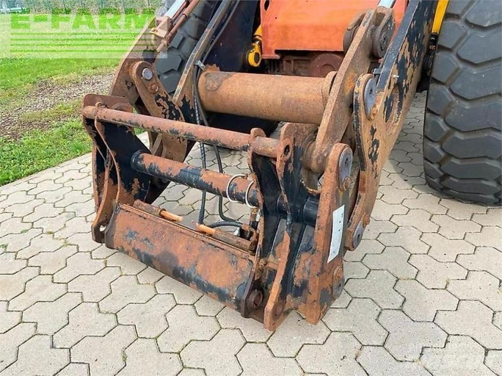 JCB 426e agri ht Minigrävare < 7t