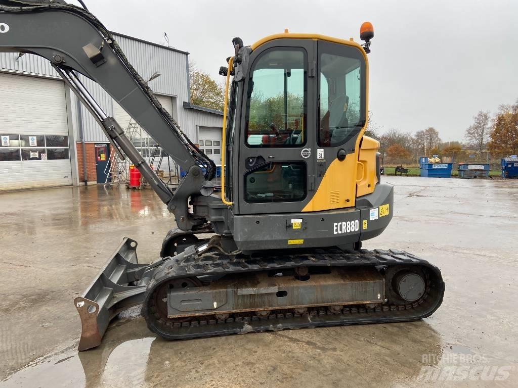 Volvo ECR 88 D / Eslöv Midigrävmaskiner 7t - 12t
