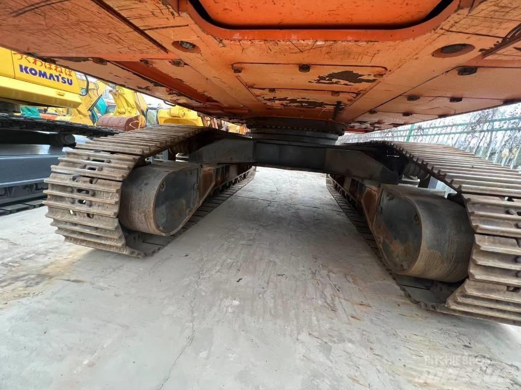 Doosan DX 500 LCA Bandgrävare