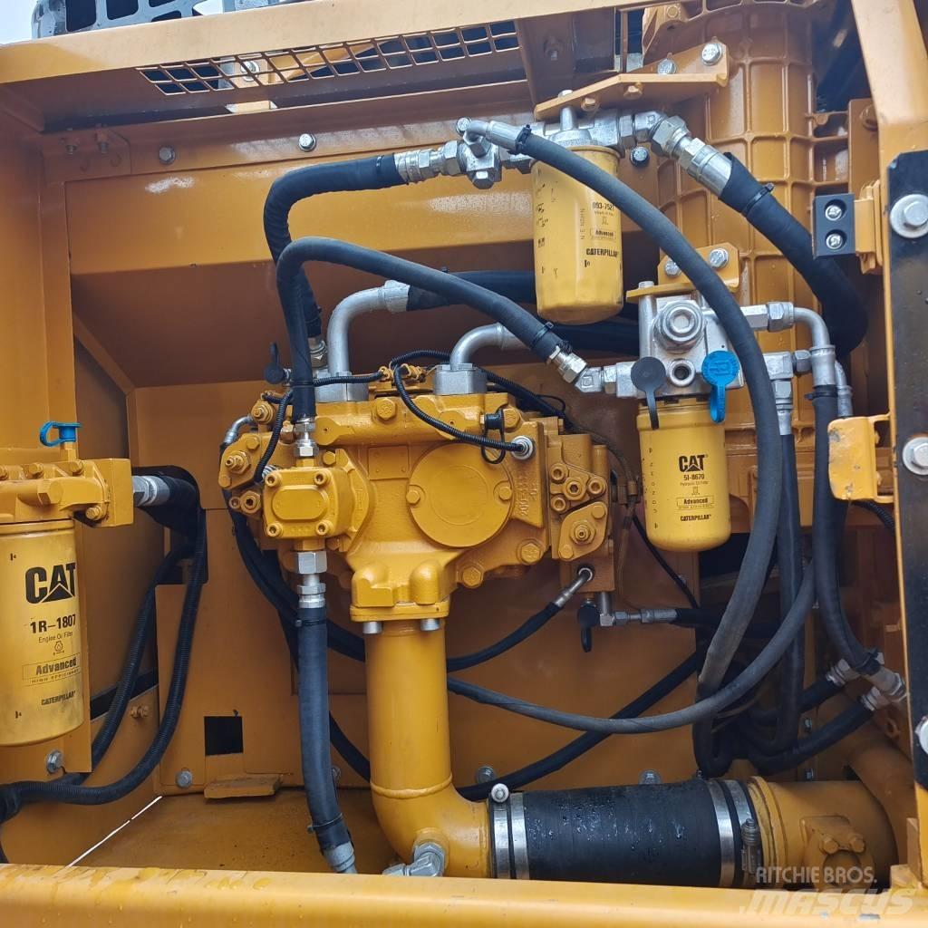 CAT 320 D Bandgrävare