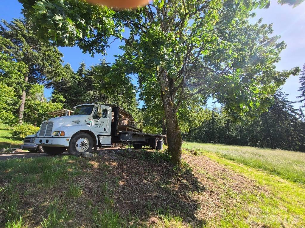 Kenworth T 300 Flakbilar