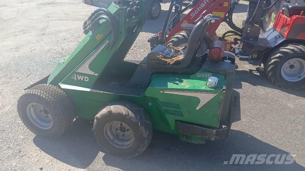 Avant 320 Kompaktlastare