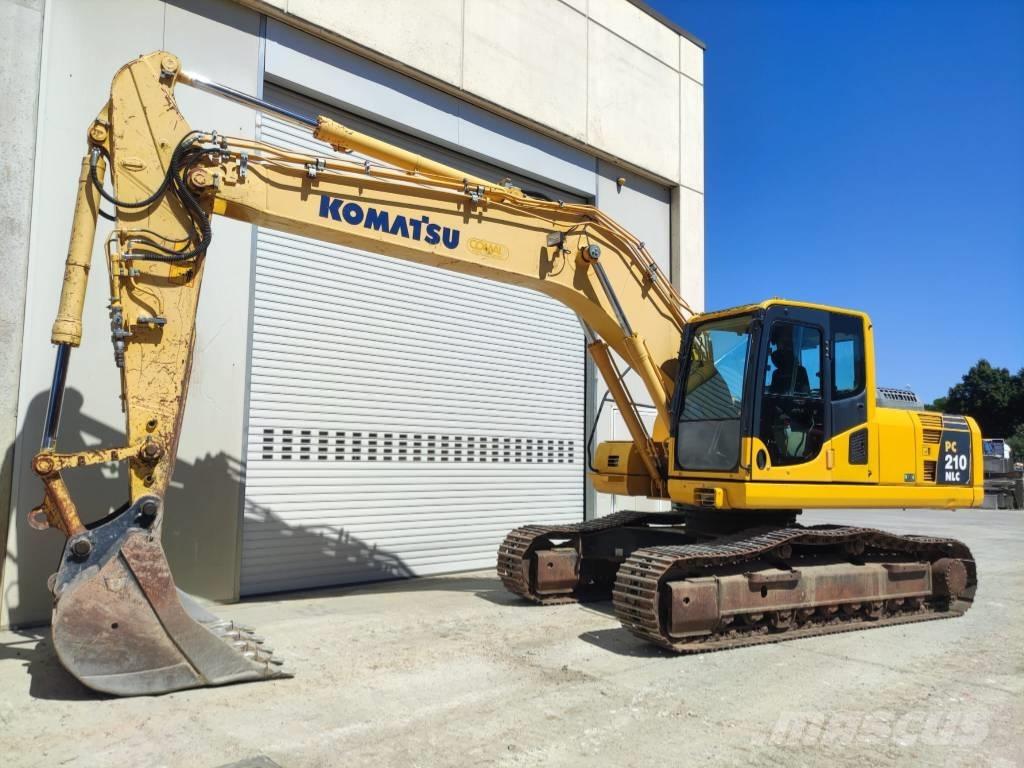 Komatsu PC 210 NLC-8 Bandgrävare