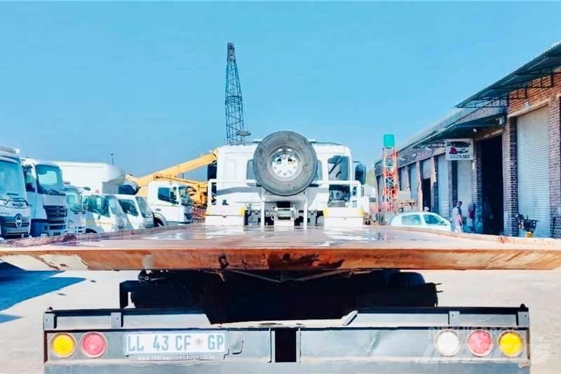 UD PDE 250 6x2 Övriga bilar