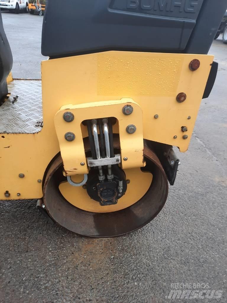 Bomag BW 90 AD-5 Tvåvalsvältar