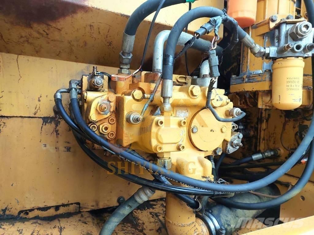 CAT 320 C Bandgrävare