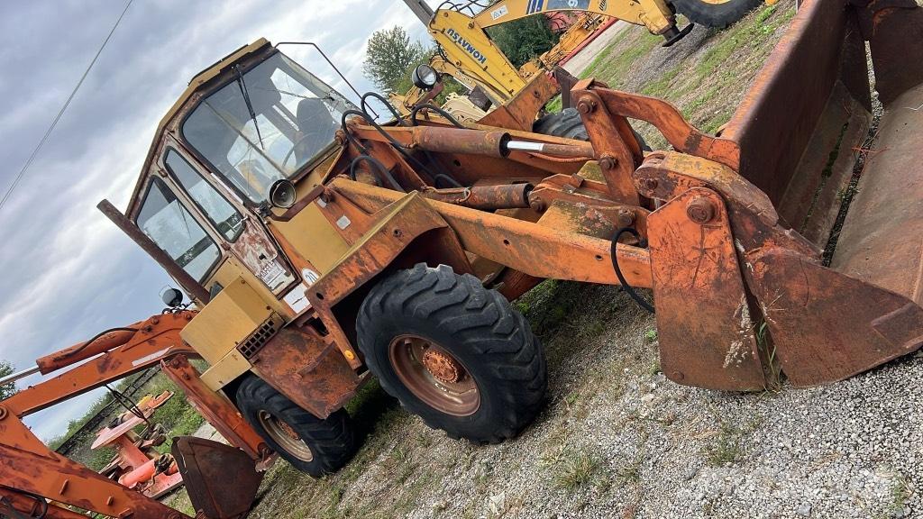 Schaeff SKB 800 Chassi och upphängning