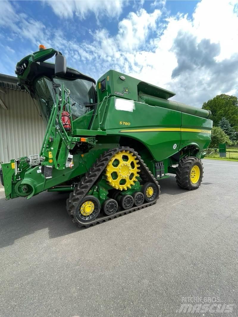 John Deere S780i Skördetröskor