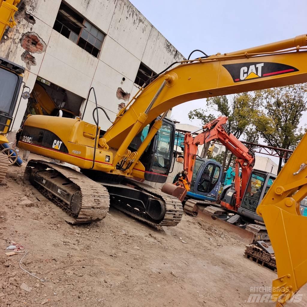 CAT 320 C L Bandgrävare