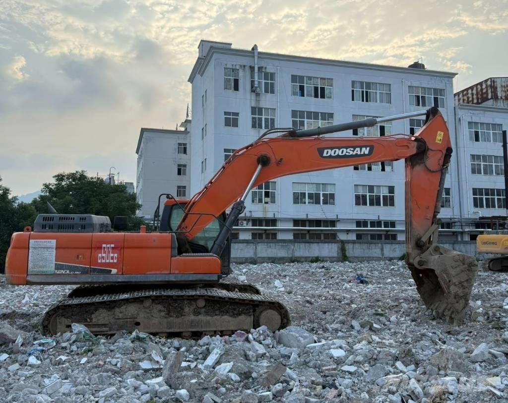 Doosan DX380LC-9C Bandgrävare