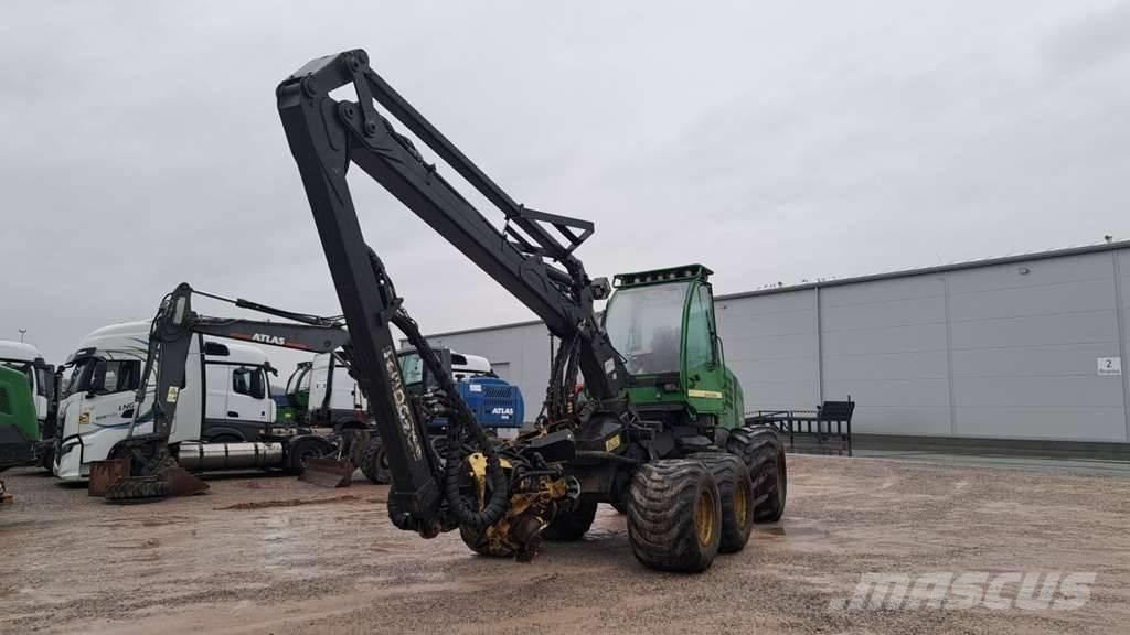 John Deere 1070 D Skördare