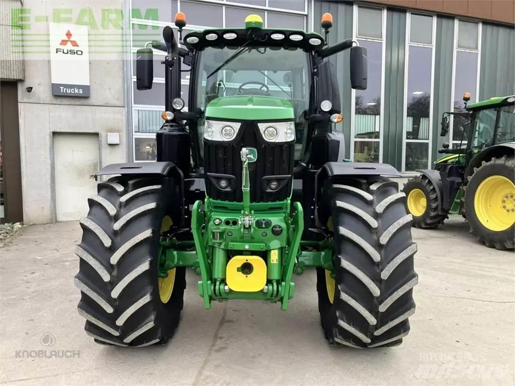 John Deere 6230 r Traktorer