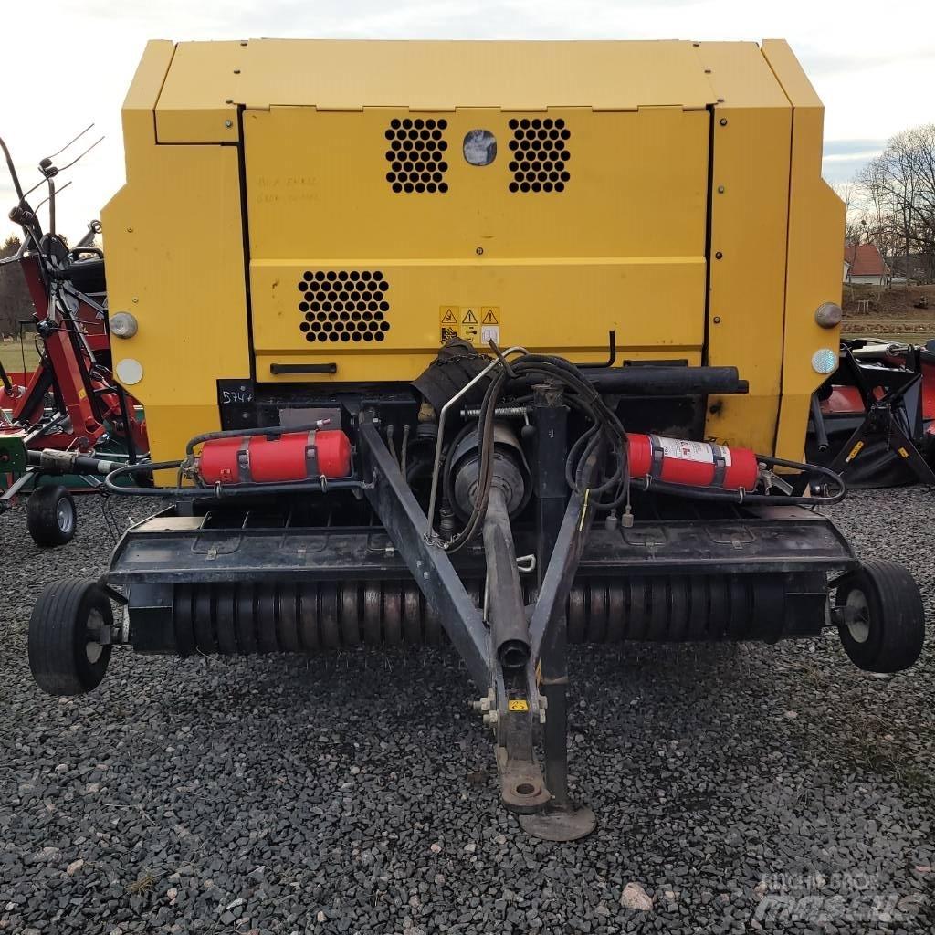 New Holland BR 6090 Rundbalspressar