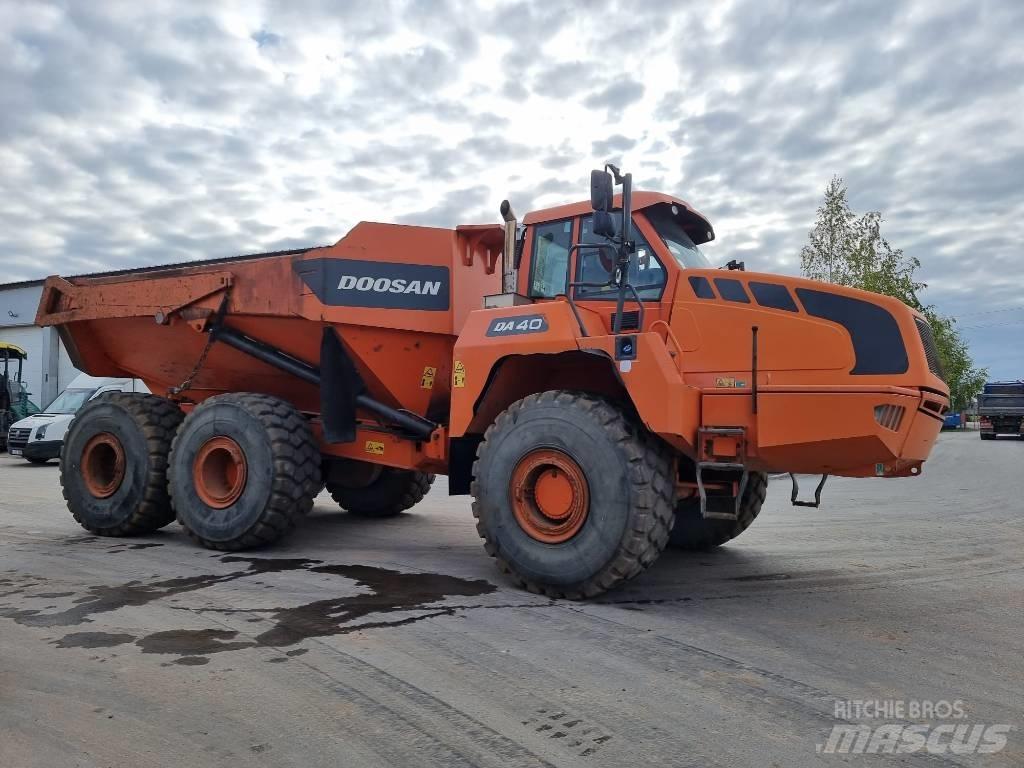 Doosan DA 40 6x6 Midjestyrd dumper