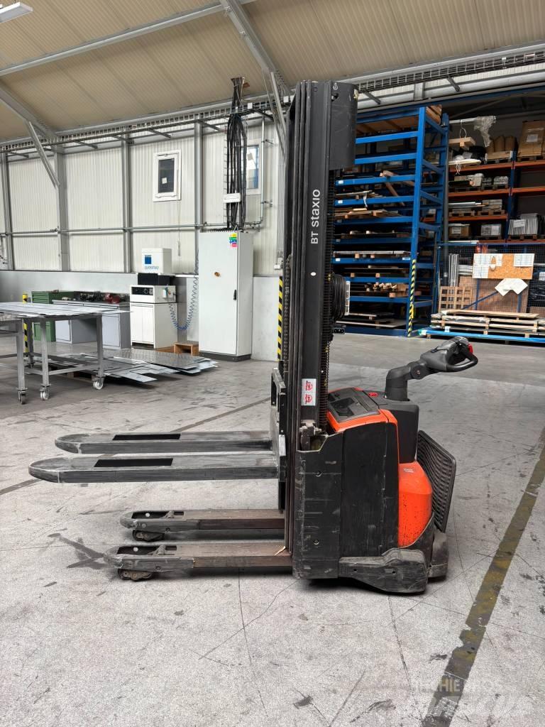 Toyota SWE140L Staplare
