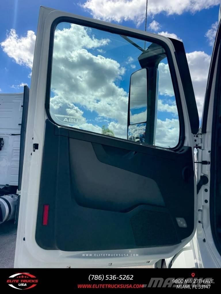 Volvo Commercial VNL Dragbilar