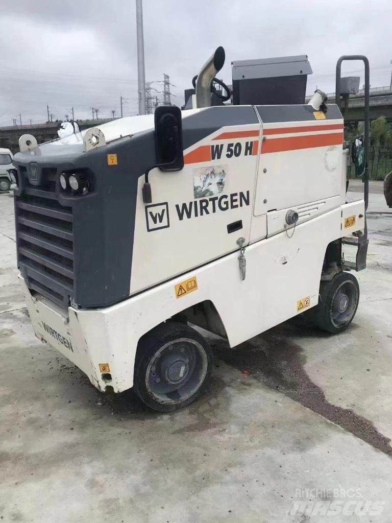 Wirtgen W55HR  ,   W50H Asfaltskallfräsmaskiner