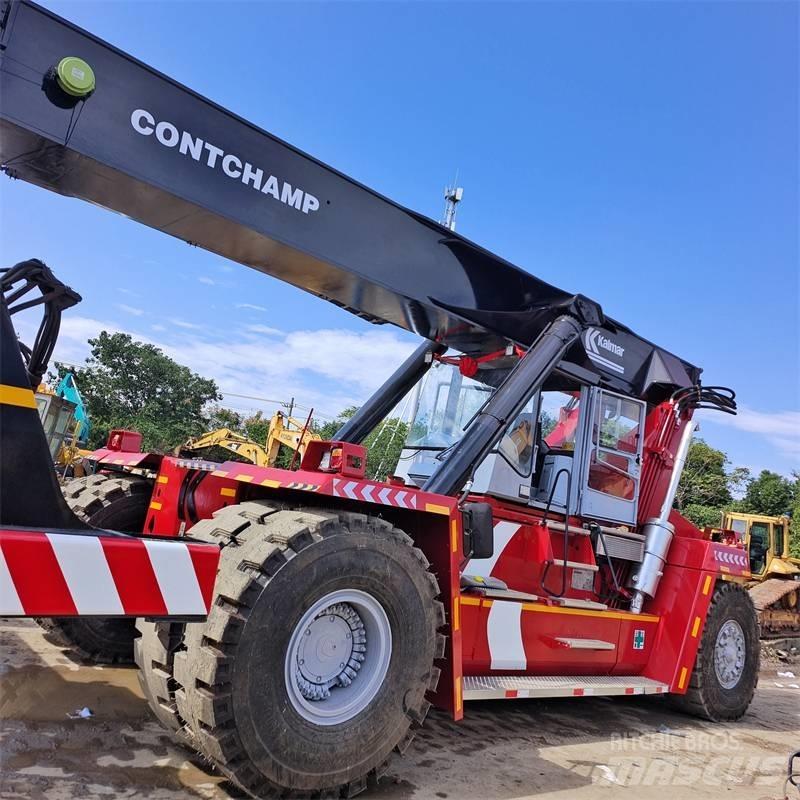 Kalmar DRF 450 Reachstackers