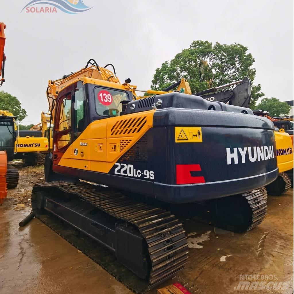 Hyundai R220LC-9S Hjulgrävare