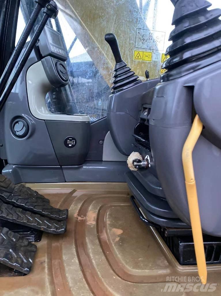 CAT 313 D Bandgrävare