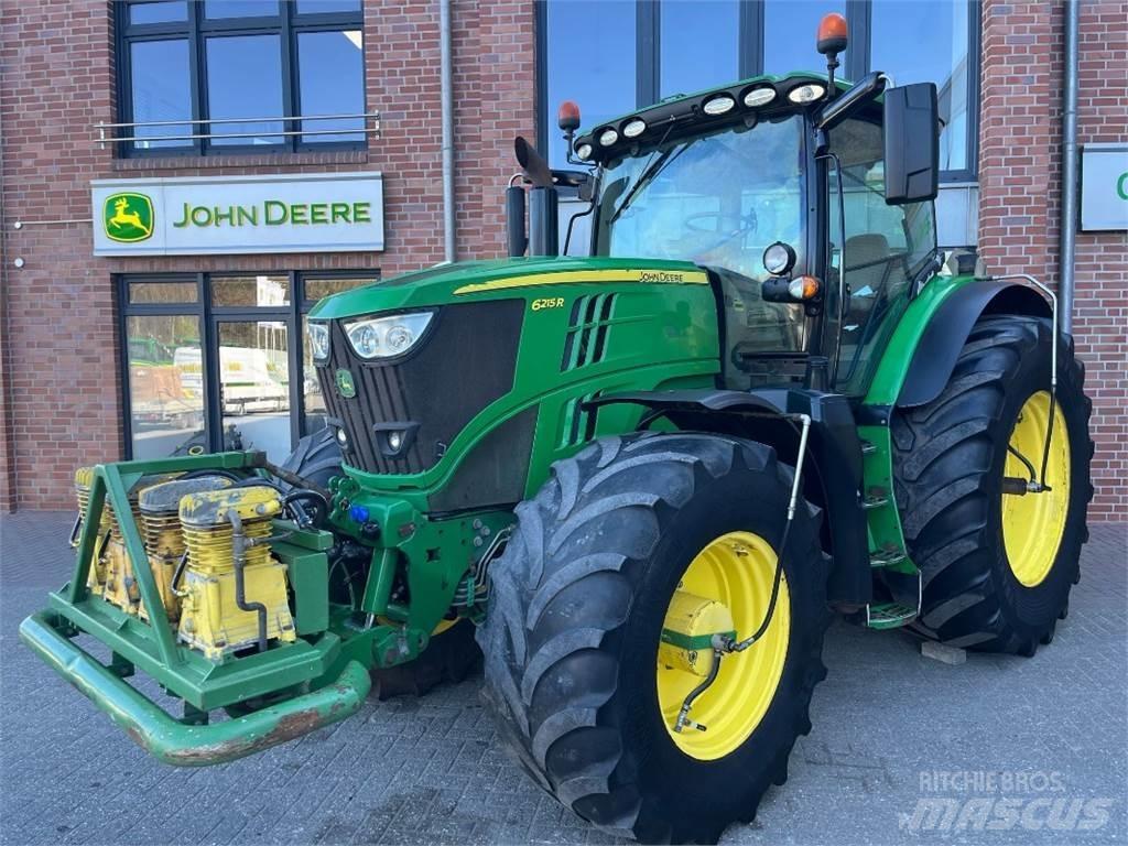 John Deere 6215R Traktorer