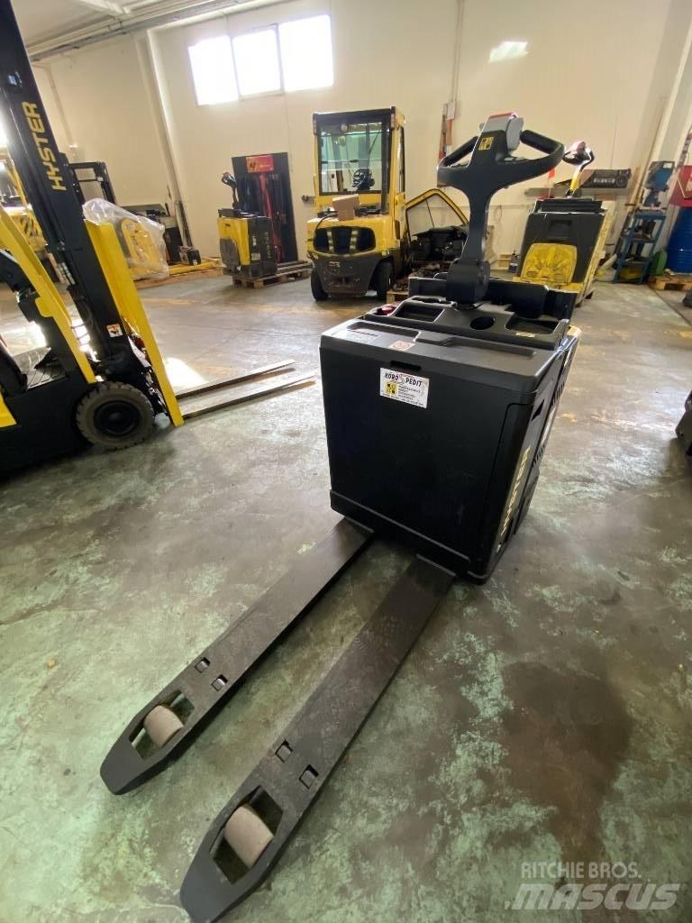 Hyster P2.0S FBW Staplare-led