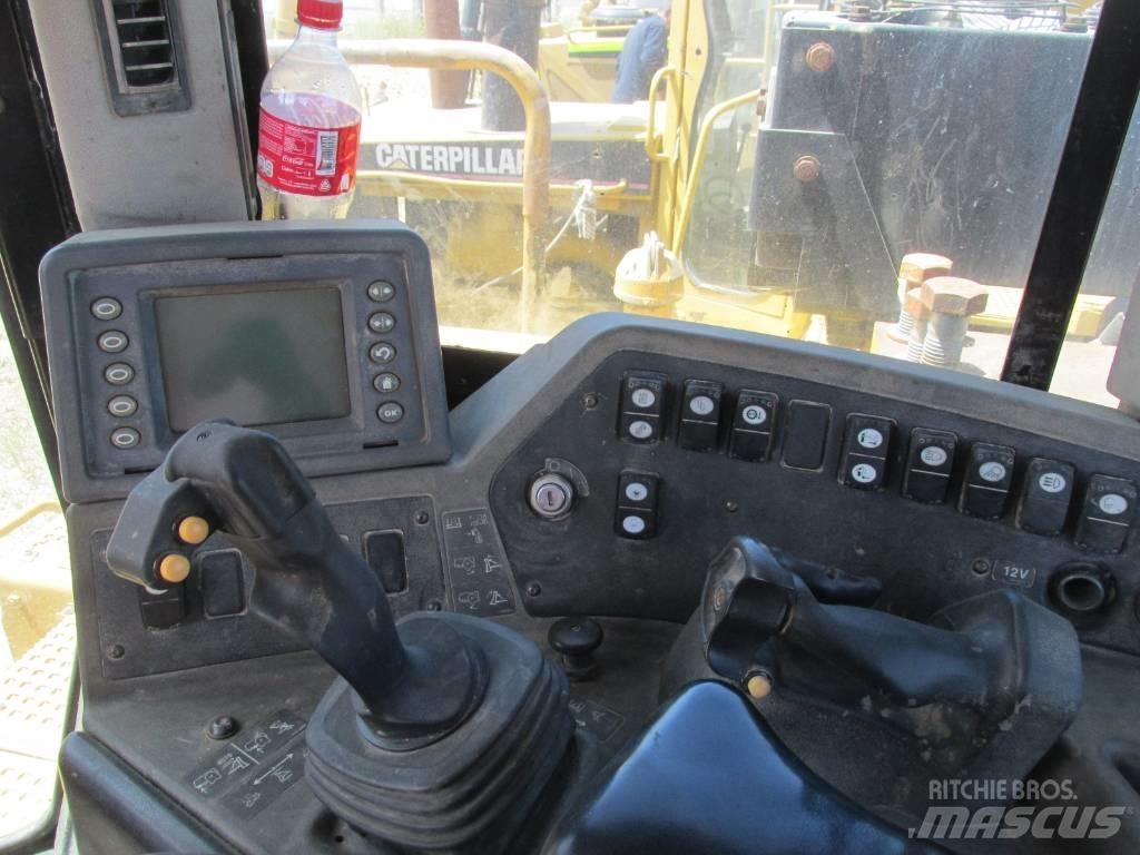 CAT D 9 T Bandschaktare