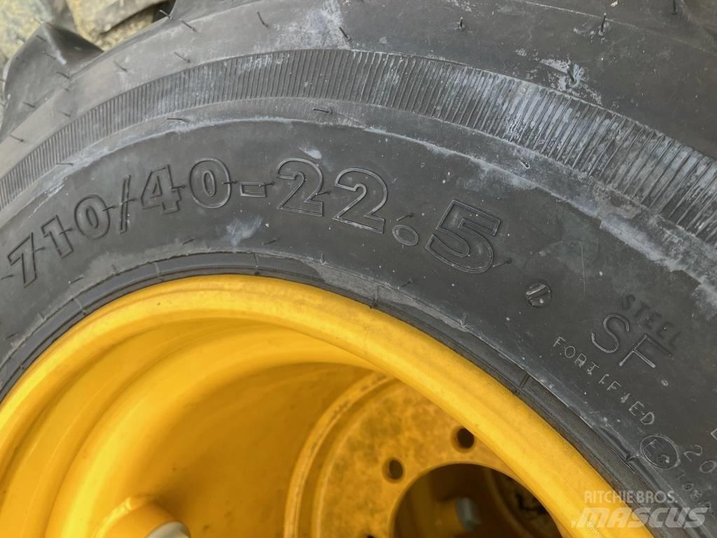 Nokian 710/40-22,5 Däck, hjul och fälgar