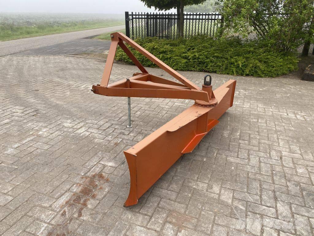  Grondschuif 2.5 M Vägsladdar